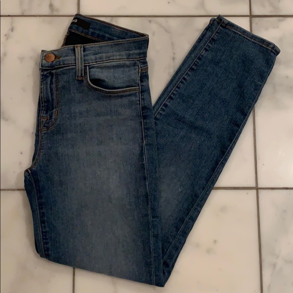 J Brand Jeans • Dynamic Capri
